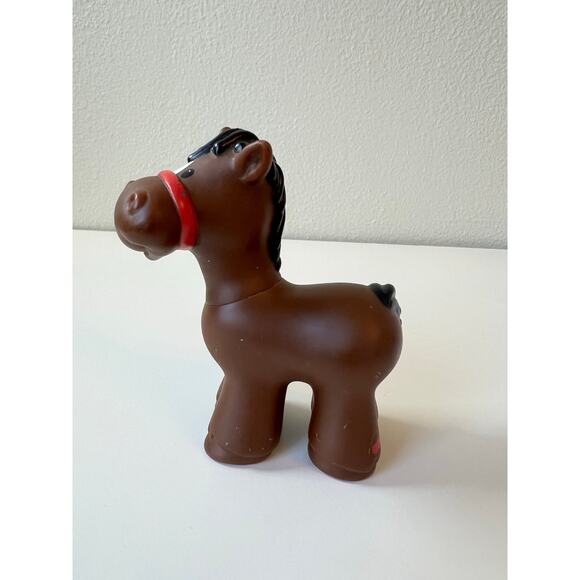 Fisher-Price Little People Farmers Set of 4 Girl Boy Brown Horse Cow Toy - Picture 9 of 15